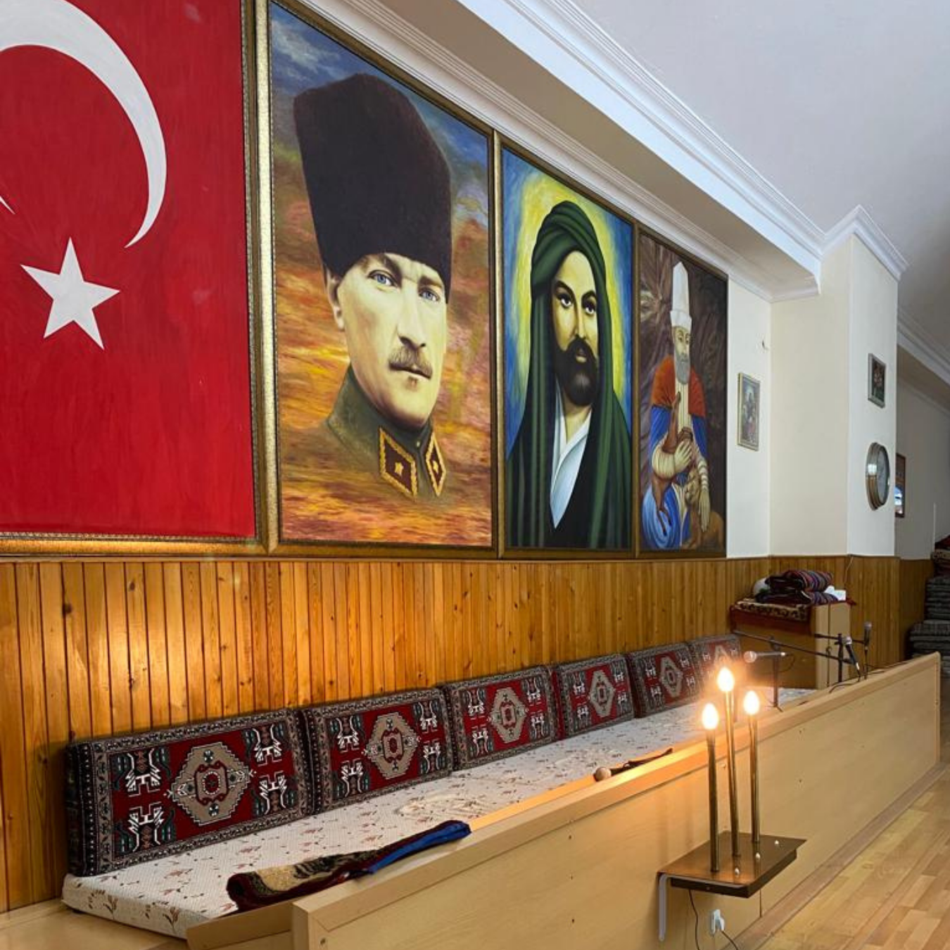 Cem Salonu
